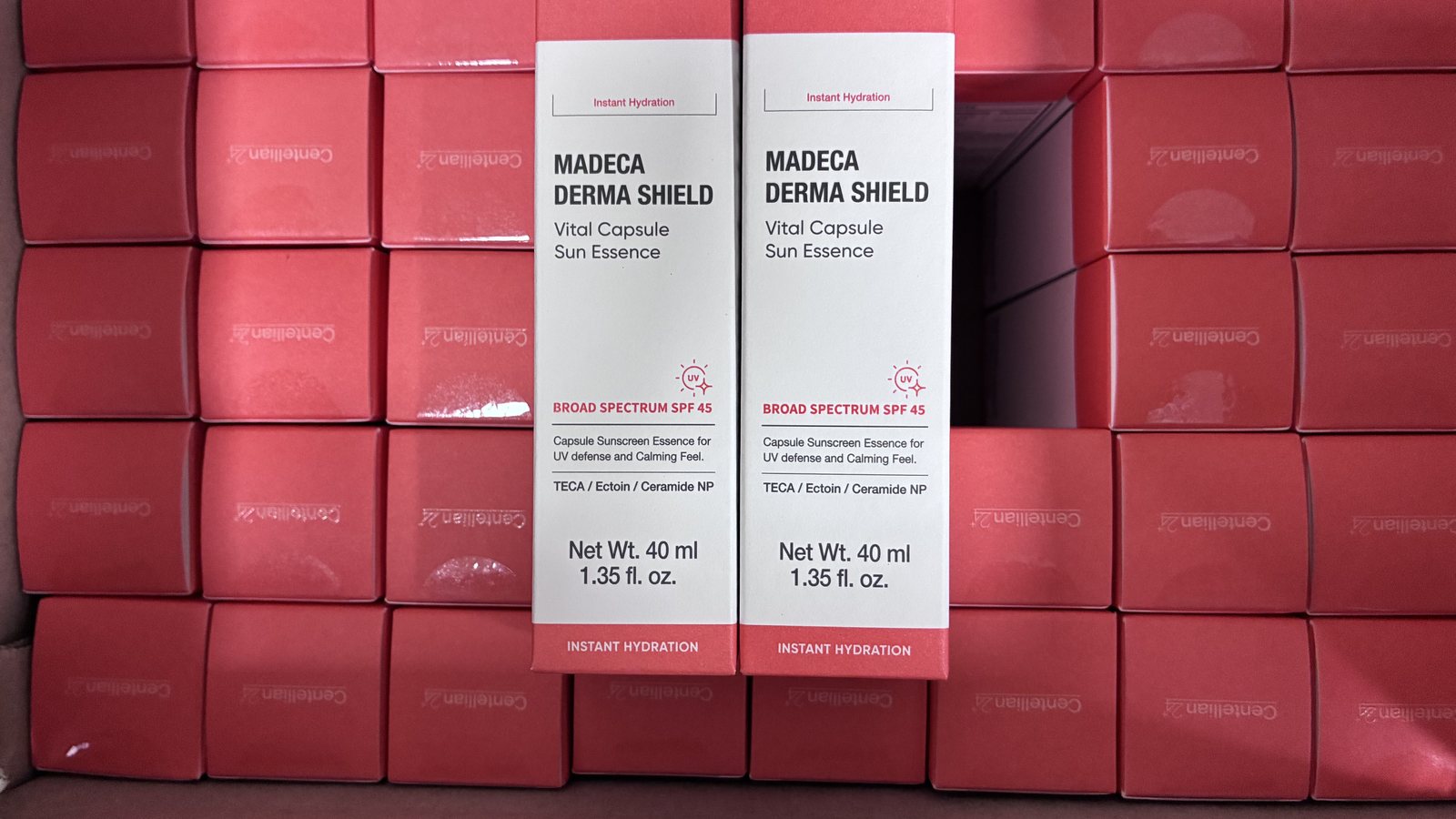 Master carton of Centellian24 Madeca Derma Shield sun essence unit boxes